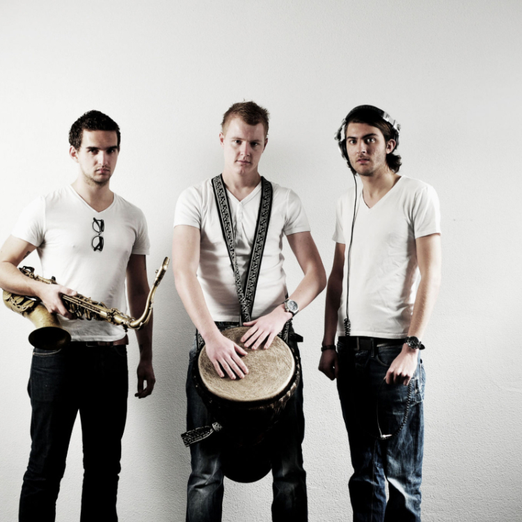 Para Percussion boeken