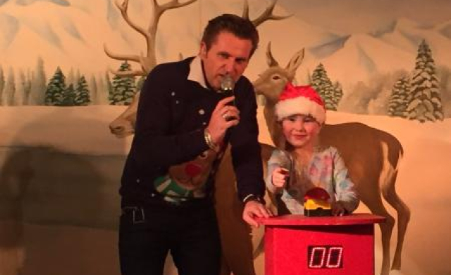 Kinder Kerstshow boeken