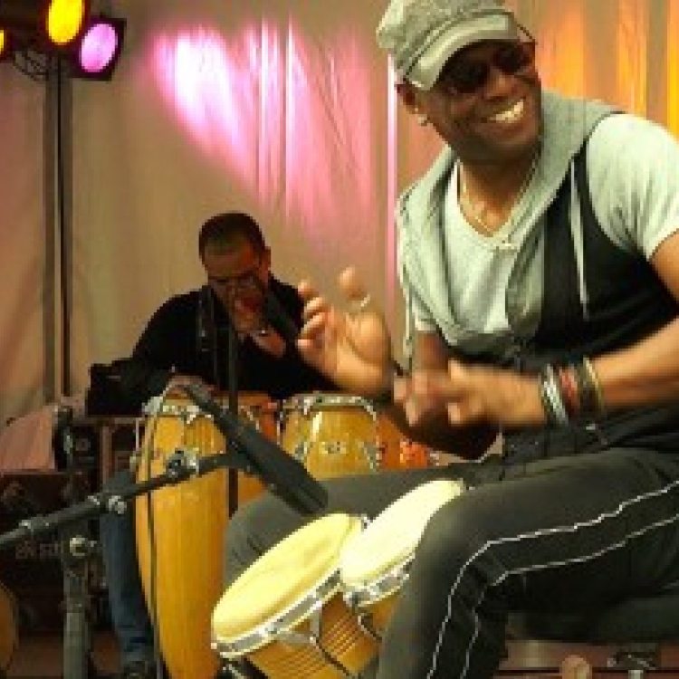 Super Salsa Band boeken