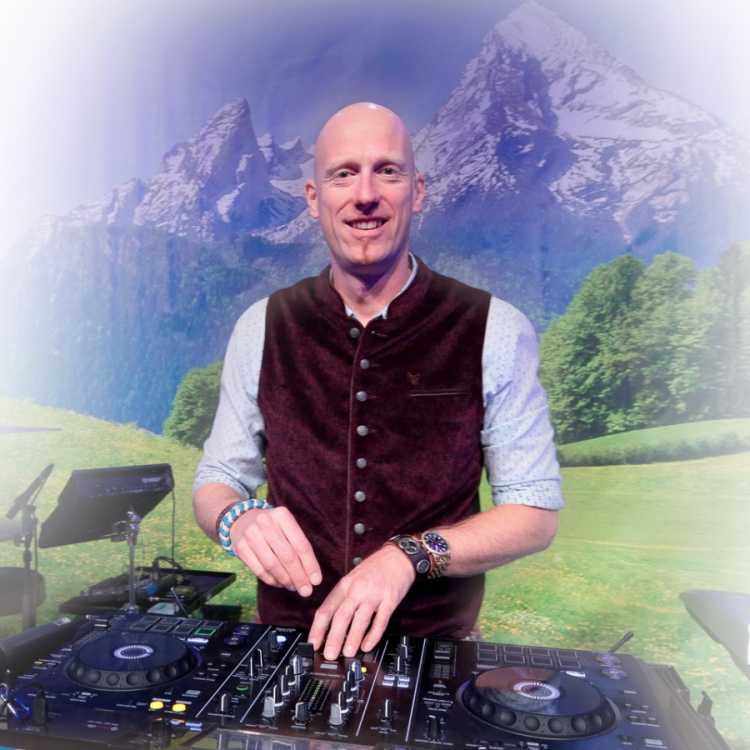 DJ Gildo Von Der Wiesn boeken